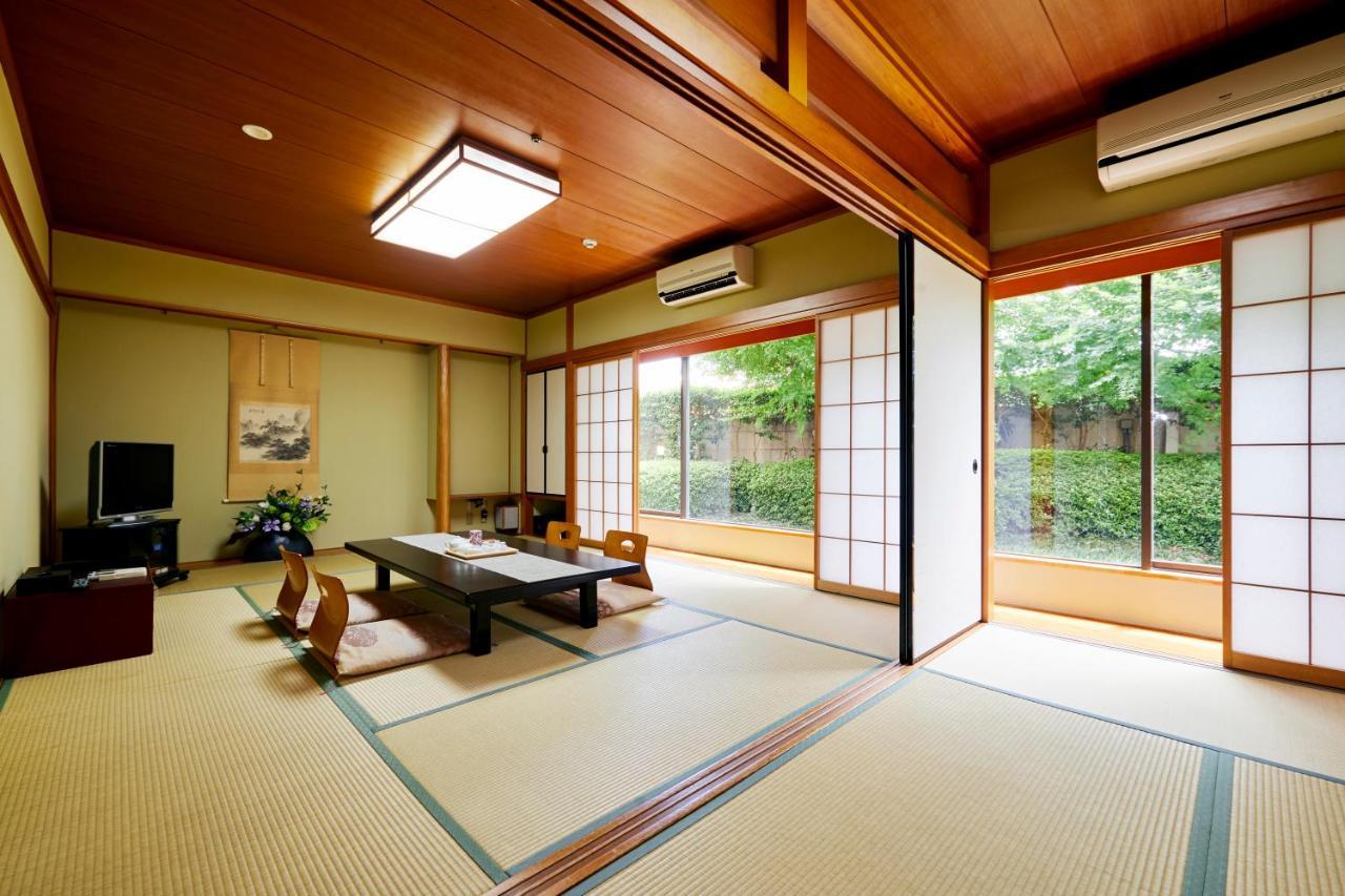 Hotel Agora Osaka Moriguchi Exterior photo